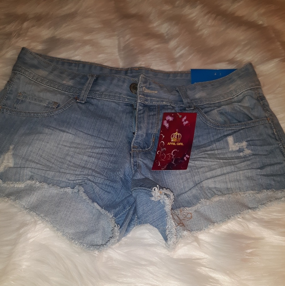 NWT April girl shorts